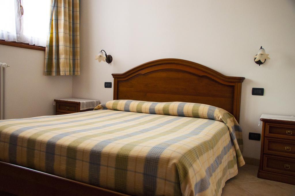 Agriturismo Ai Tre Fienili Понти-суль-Минчо Номер фото